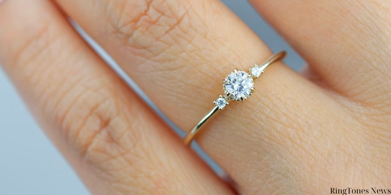 Key Features of Simple Engagement Rings: